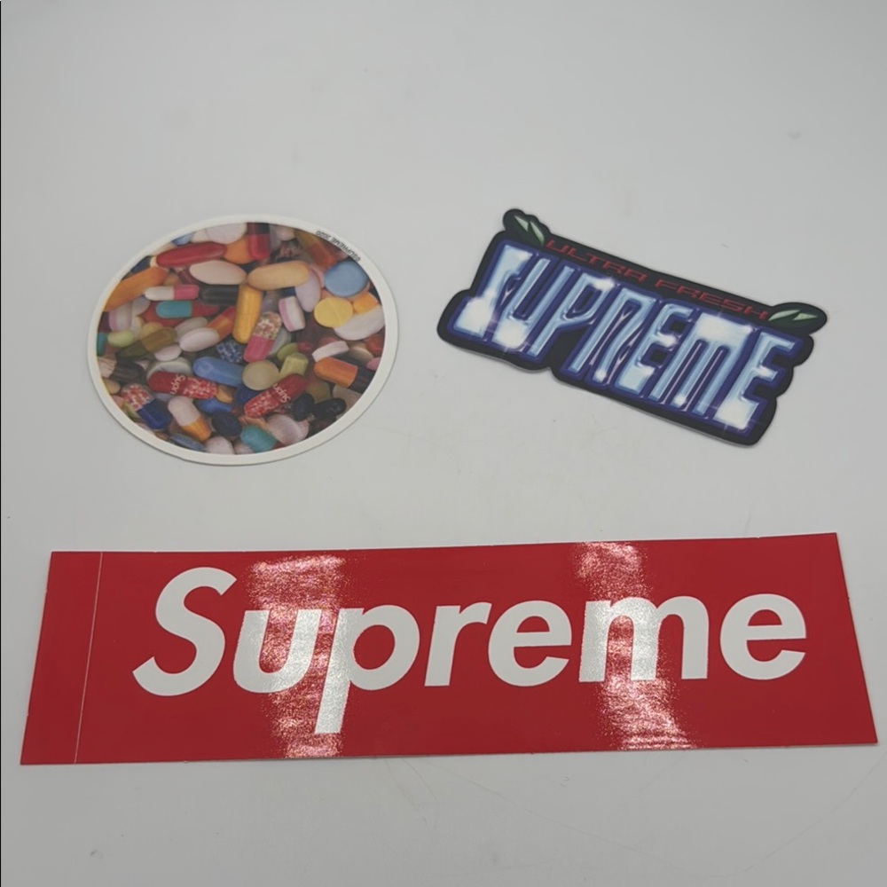 Supreme Red Sticker Set / New - Picture 3 of 11